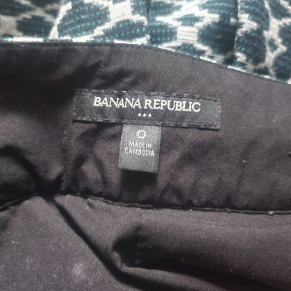 Banana republic patterned green pleated skirt size 0 - Picture 4 of 7